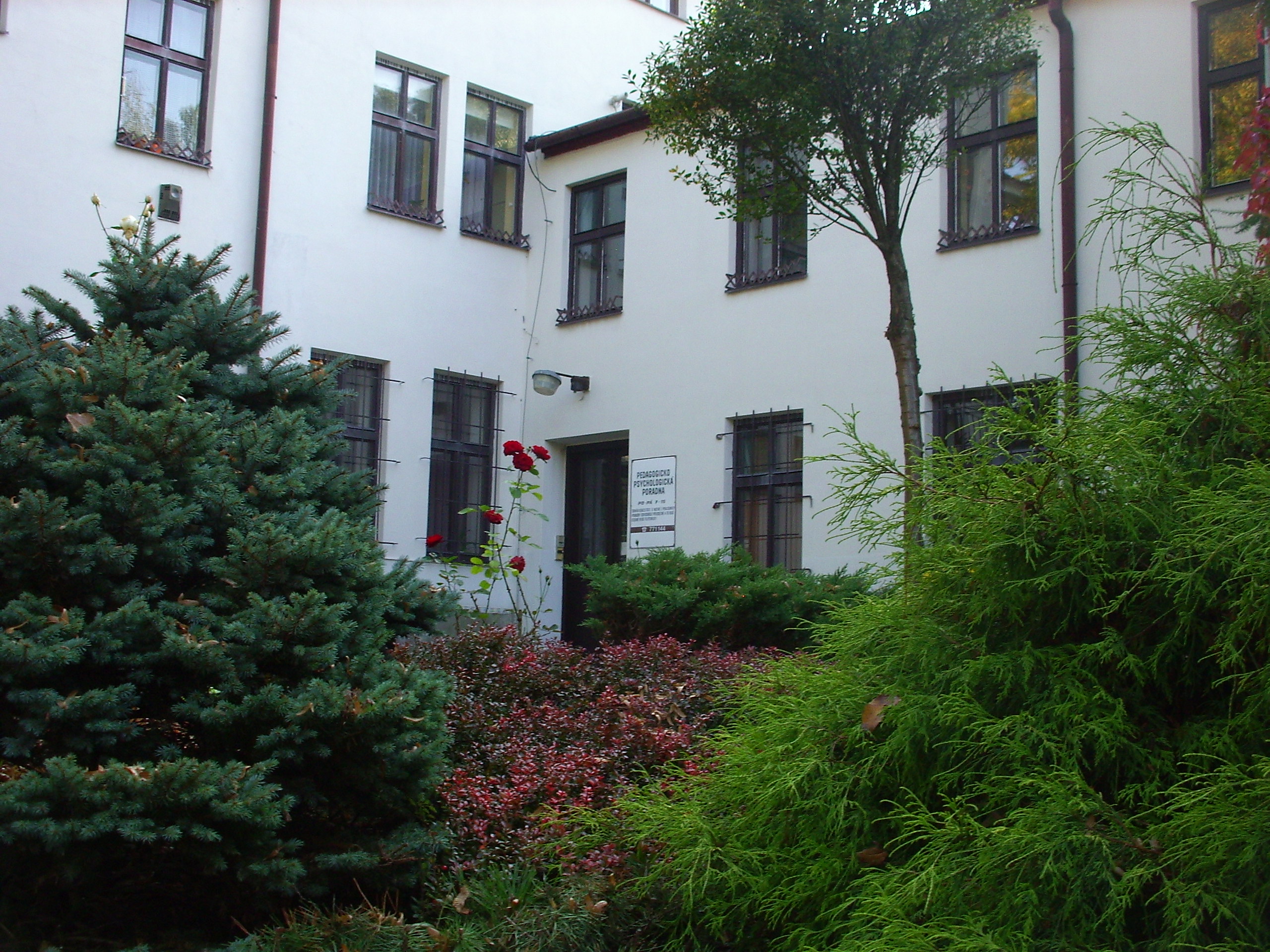 Pohled z vnitřního dvora